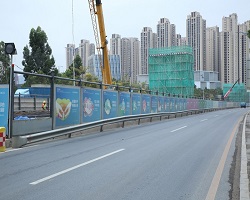 施工工地圍擋選取采購有什么講究嗎？旭東鋼構廠家告訴你